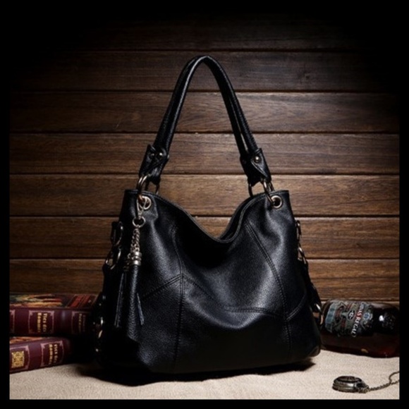 NEW ELVA Hobo Shoulder Bag - Picture 2 of 8